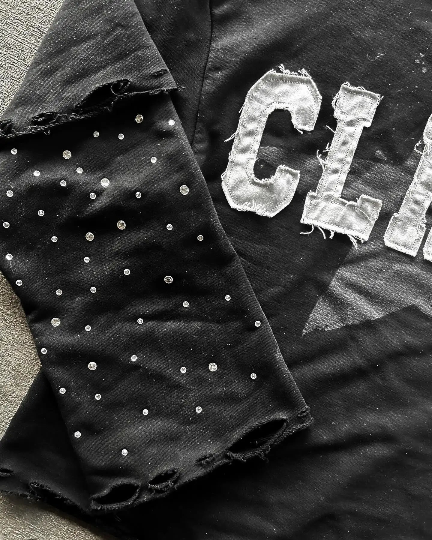Hip Hop Goth Letter Pattern Double Layer Long Sleeved Graphic T Shirts Harajuku Retro Hot Diamond Oversized Sweatshirt Tops